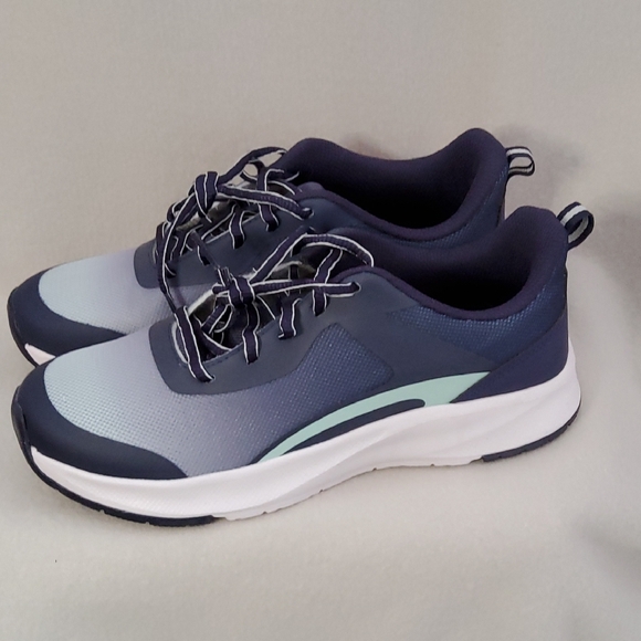 NEW - Athletic Works Mesh Jogger Sneakers - Picture 1 of 7